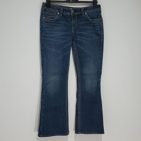 SILVER Aiko super stretch dark wash 32x31 mid rise boot cut jeans - Picture 3 of 8